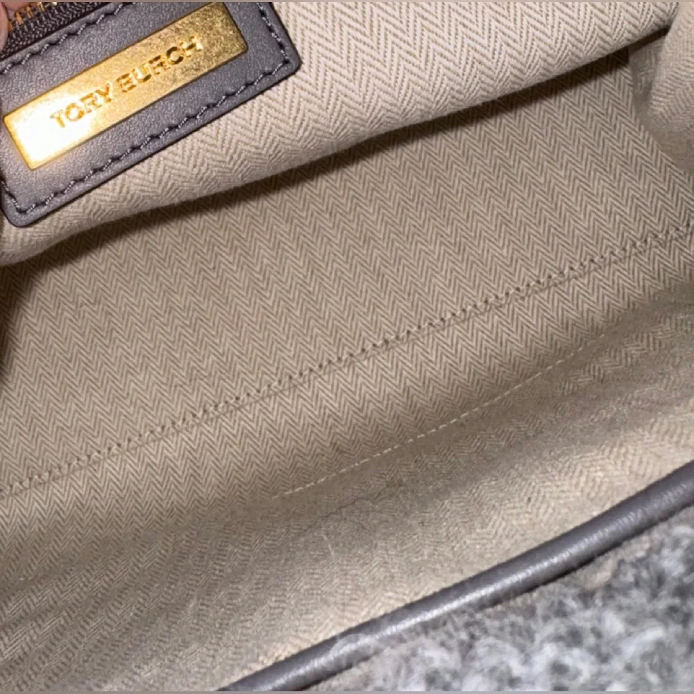 Tory Burch Ella Boucle Chain gray Tote